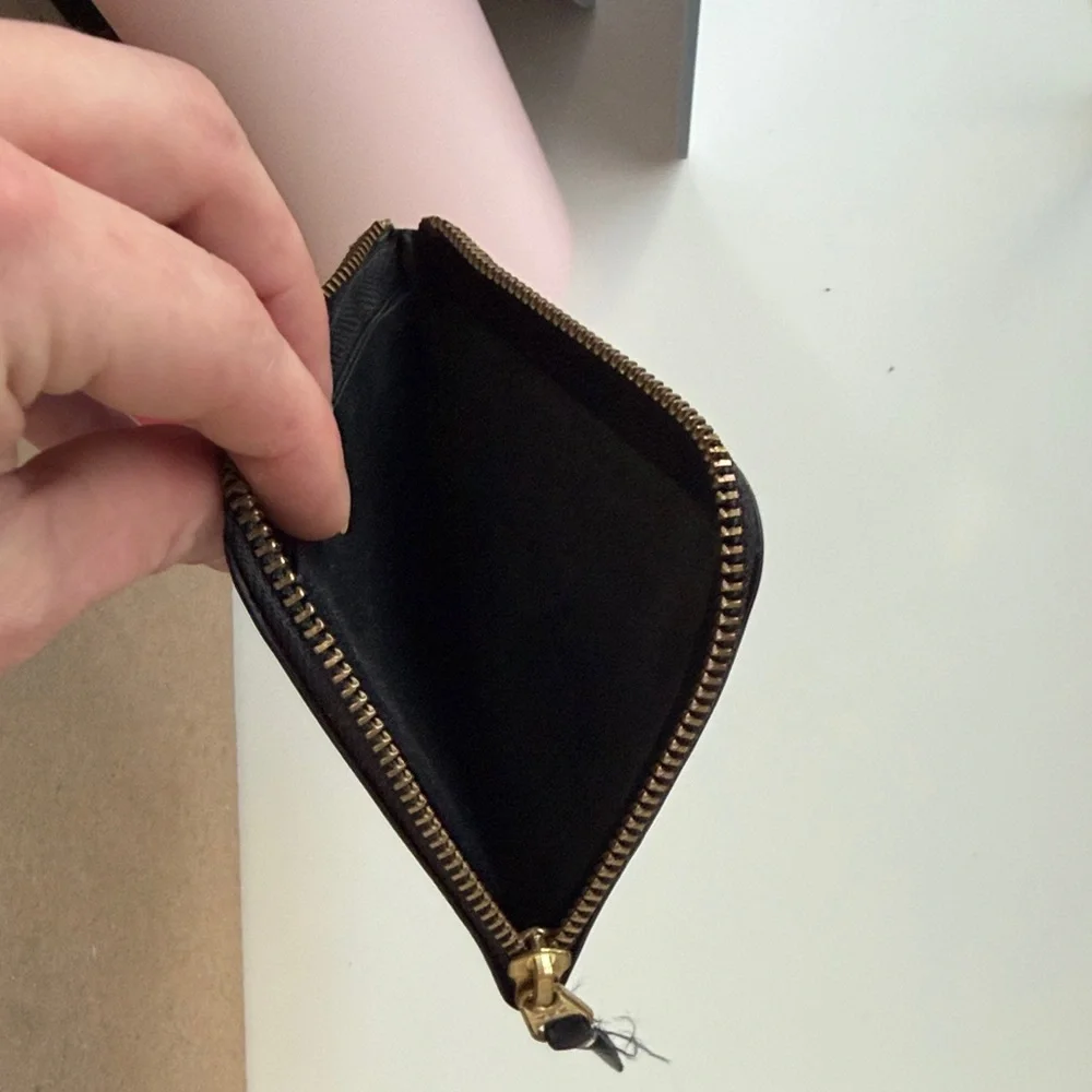 Comme des Garcons Black Embossed Leather Wallet - Picture 4 of 4